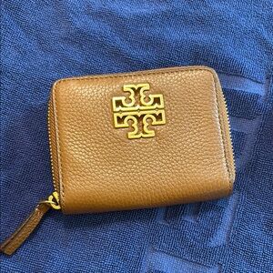 NWT Tory Burch Britten Mini Wallet